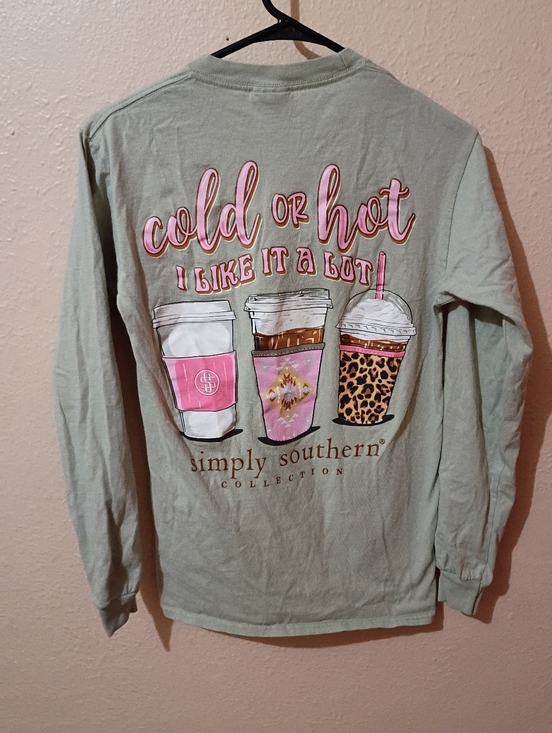 Simply Southern Tops - Simply Southern Size Small Sage Long-Sleeve Graphic Tee